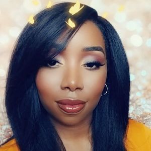 Meet your Posher, Tiffany